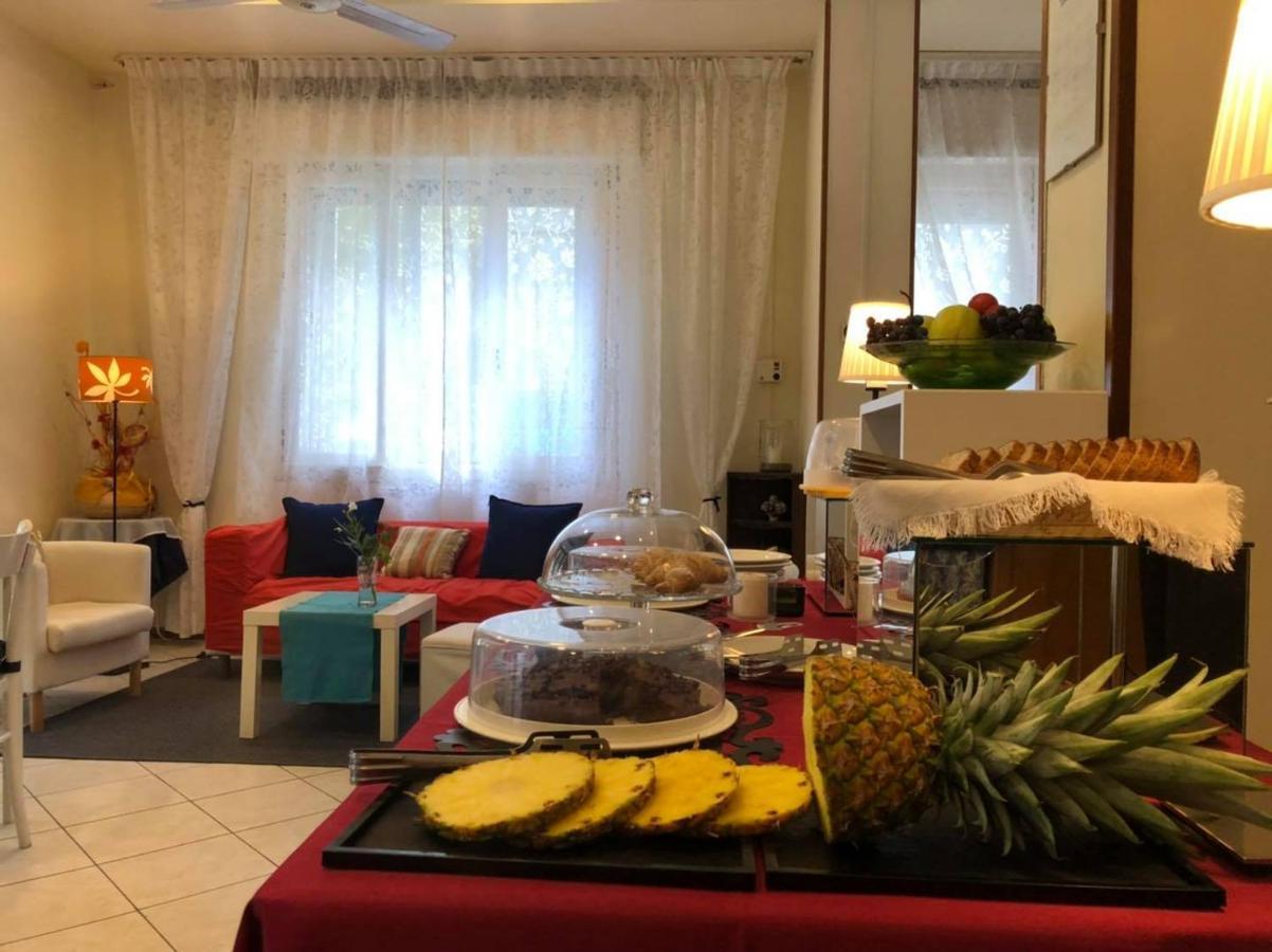 רימיני Bed And Breakfast Villa Giovanna מראה חיצוני תמונה