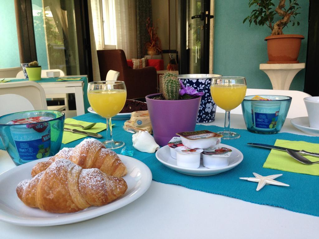 רימיני Bed And Breakfast Villa Giovanna מראה חיצוני תמונה